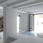 Nomad Mykonos 호텔