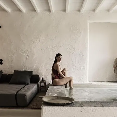 Nomad Mykonos 5* Kalafatis