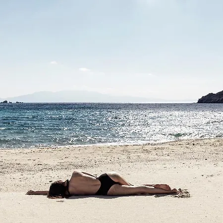 Nomad Mykonos ホテル 5*