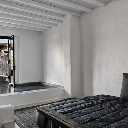 Nomad Mykonos 5* Kalafati